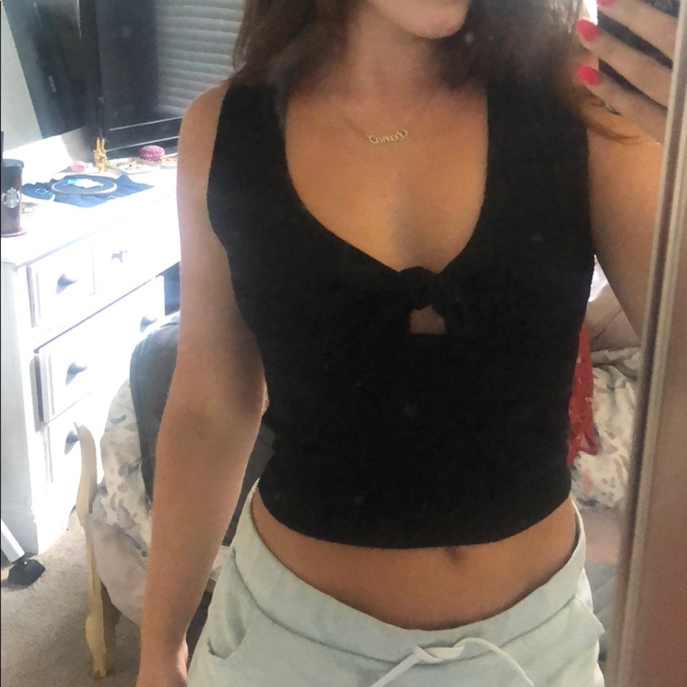 American Eagle tie front cropped tank